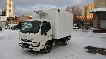 HINO 300 7,5.     80 